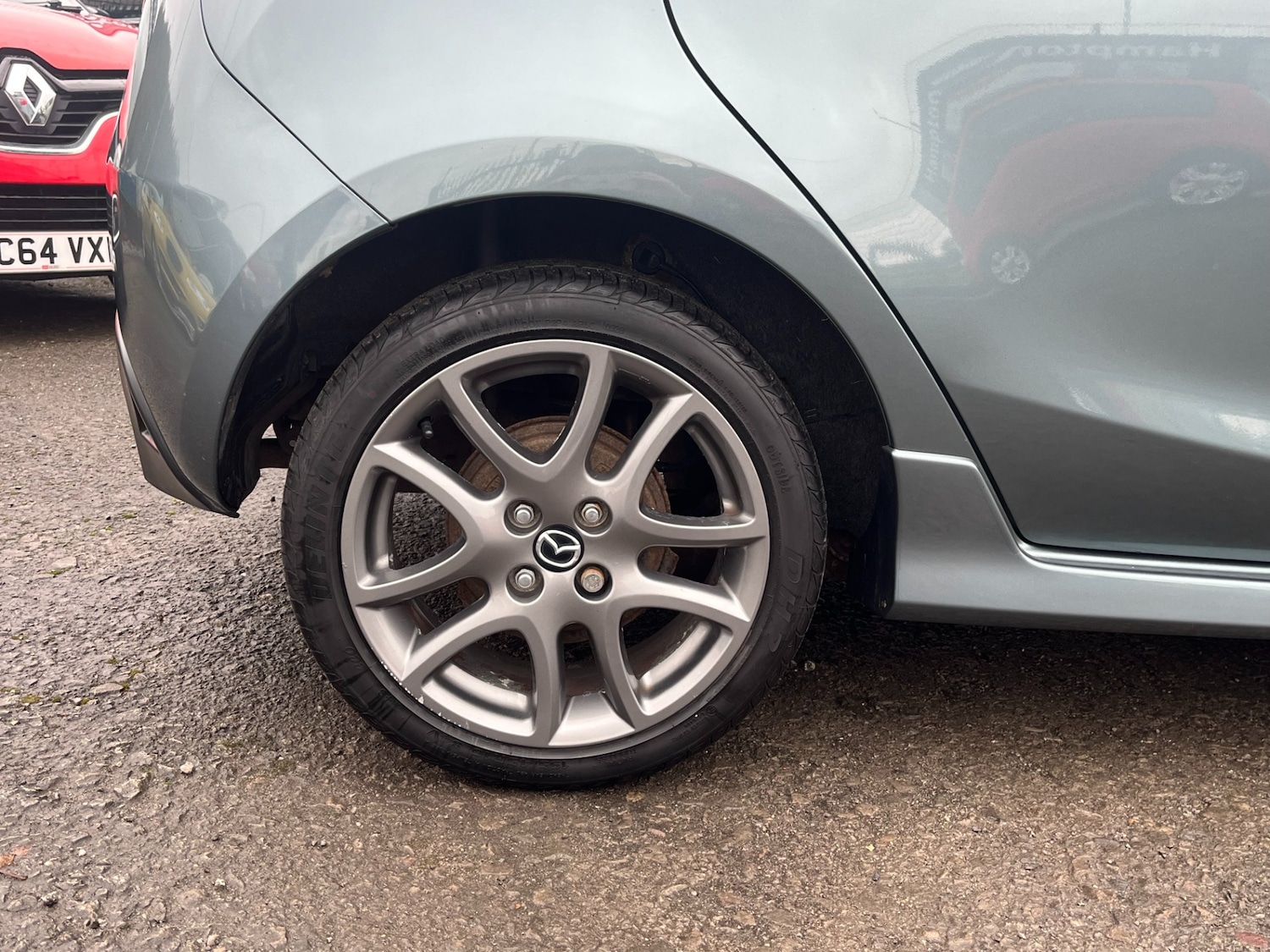 Used Mazda Mazda2 2012 for sale - 77225252: Photo 4