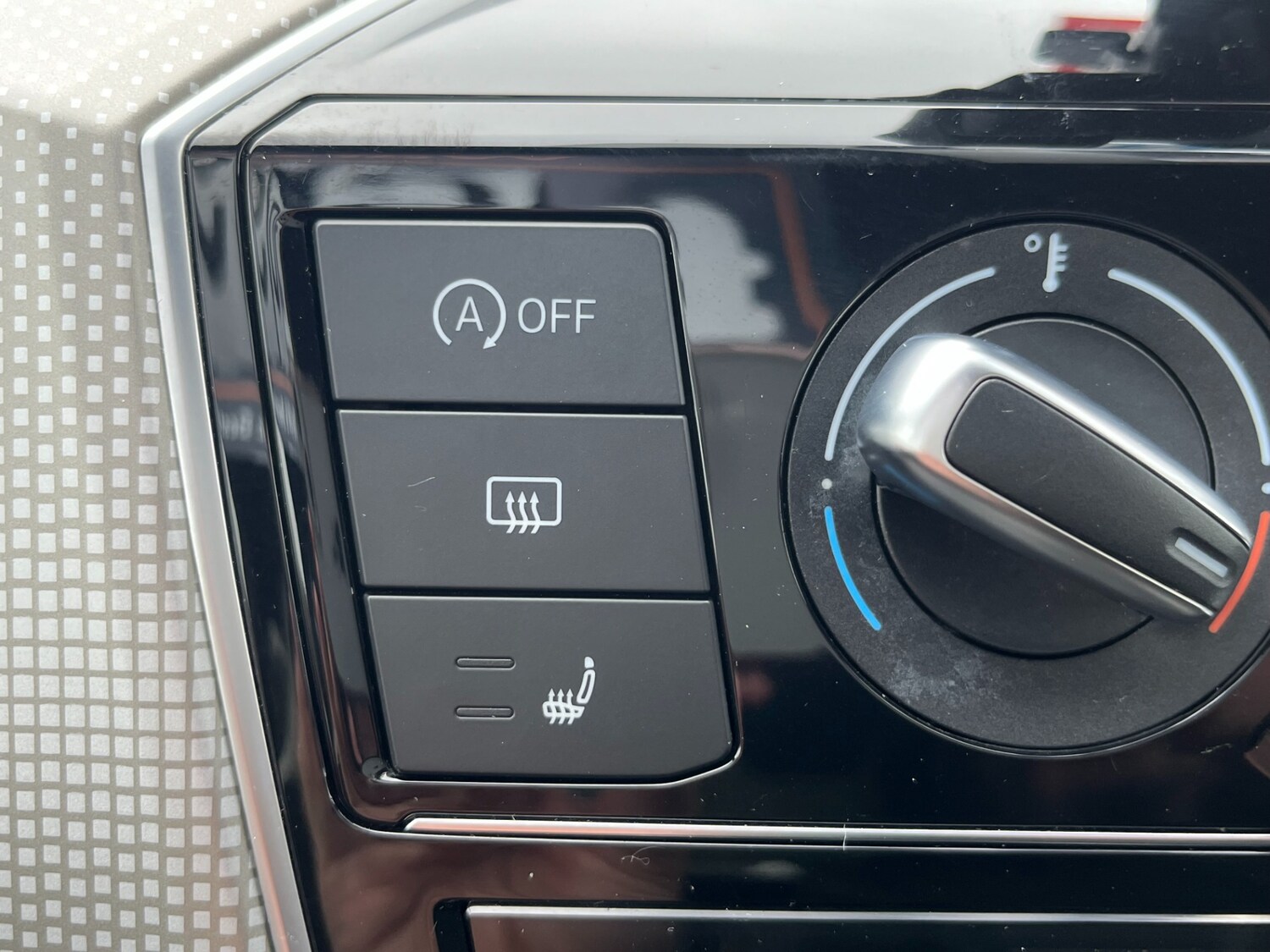 Used Volkswagen up! 2020 for sale - 78144444: Photo 33