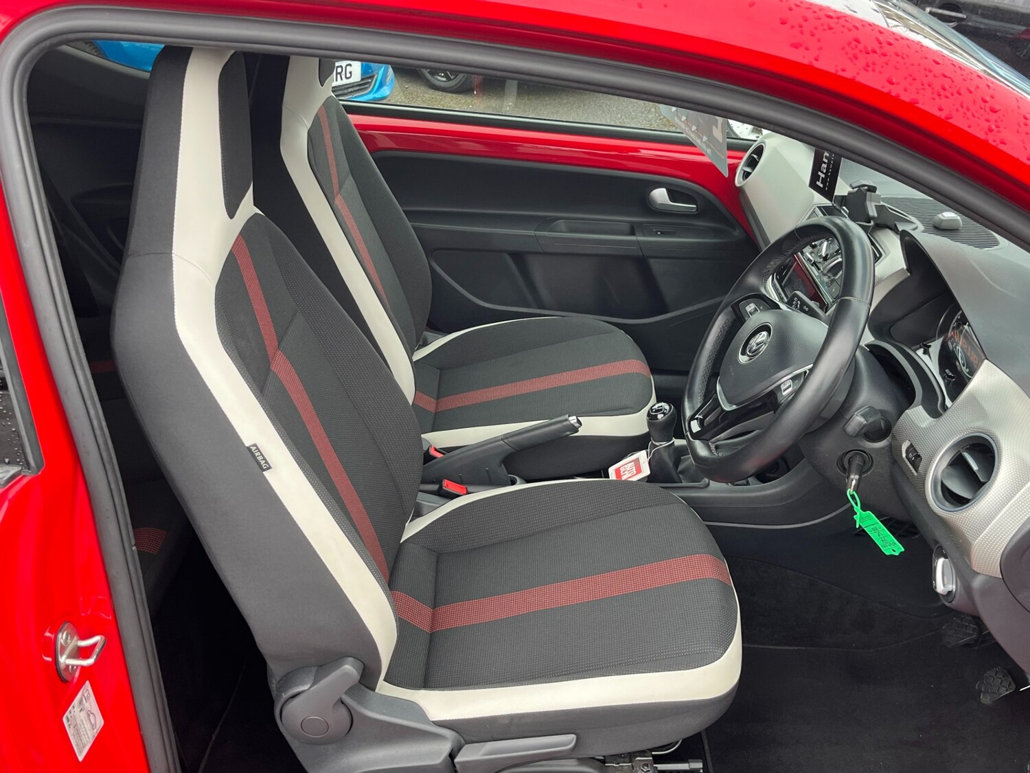 Used Volkswagen up! 2020 for sale - 78144444: Photo 7