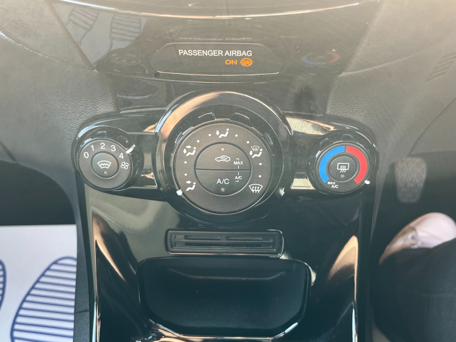 Used Ford Fiesta 2017 for sale - 77980822: Photo 31