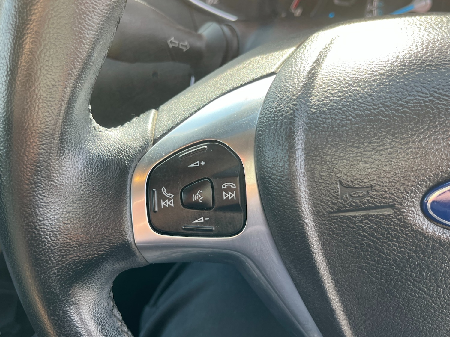 Used Ford Fiesta 2017 for sale - 77980822: Photo 32