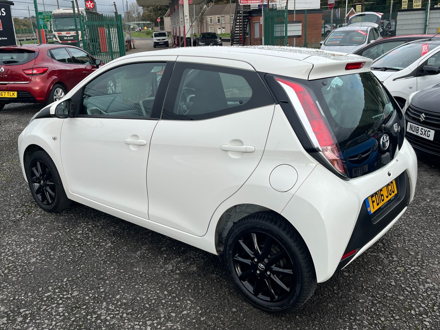 Used Toyota AYGO 2016 for sale - 76507749: Photo 27