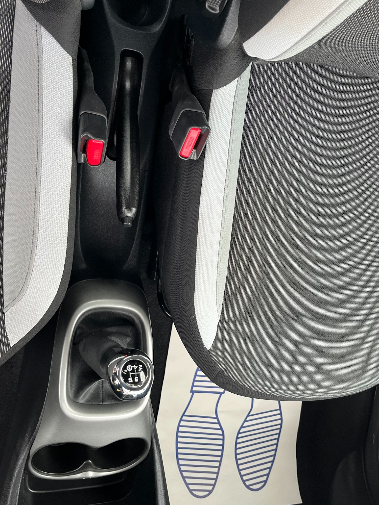 Used Toyota AYGO 2016 for sale - 76507749: Photo 42