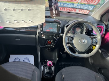 Used Toyota AYGO 2019 for sale - 76748883: Photo