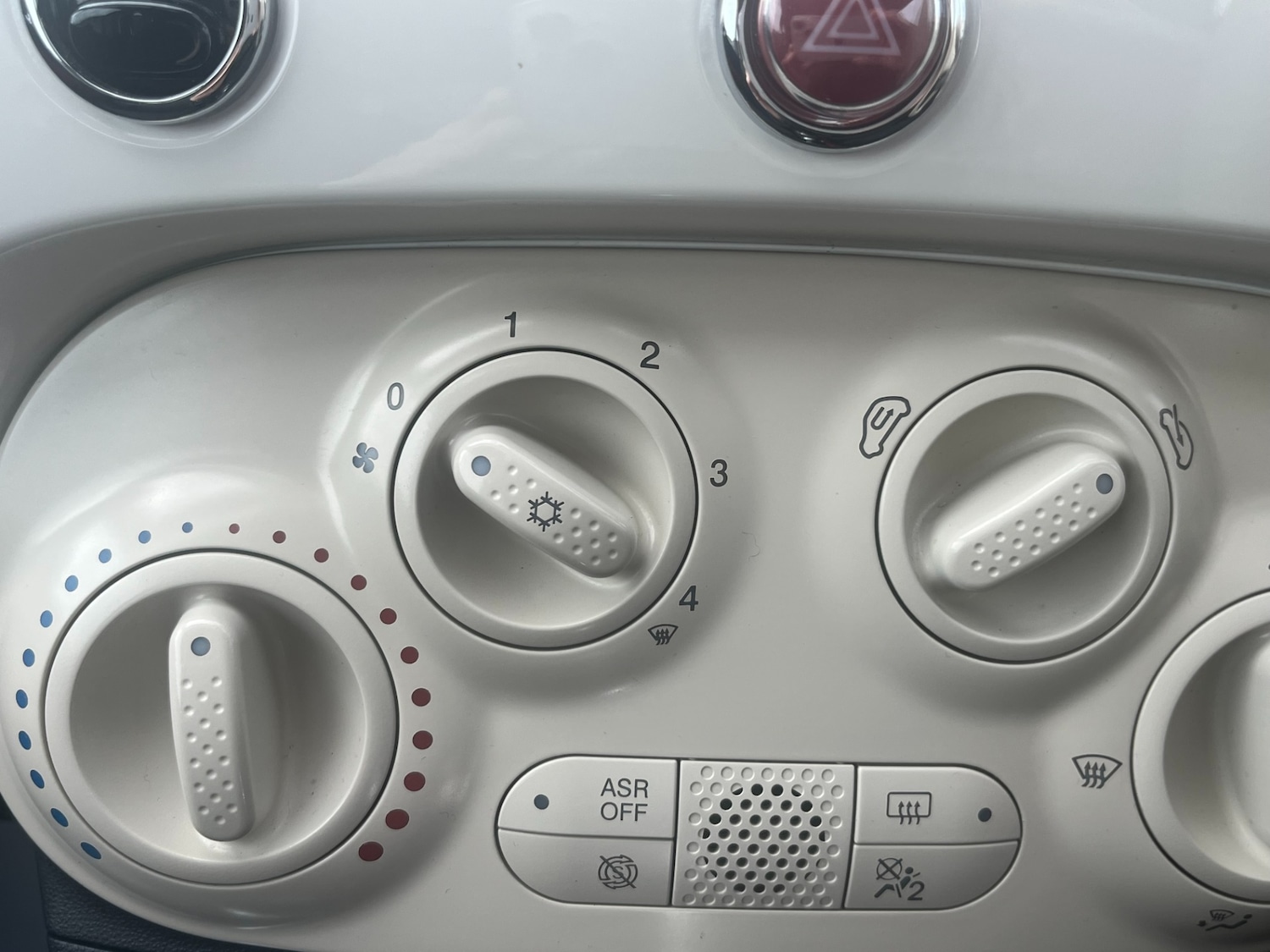 Used Fiat 500 2016 for sale - 77797828: Photo 19