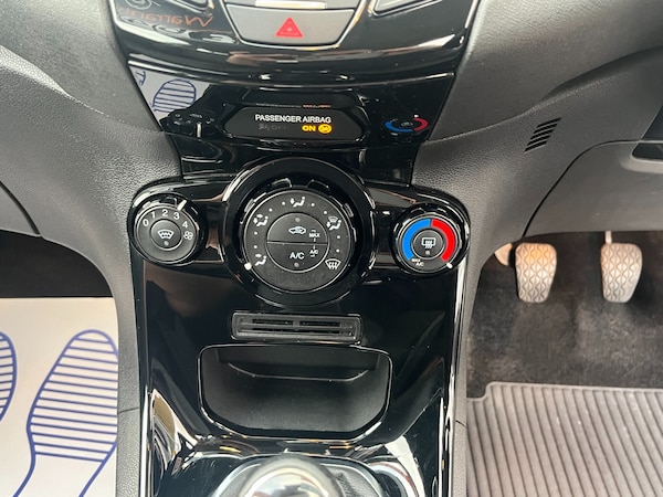 Used Ford Fiesta 2016 for sale - 76316984: Photo 25