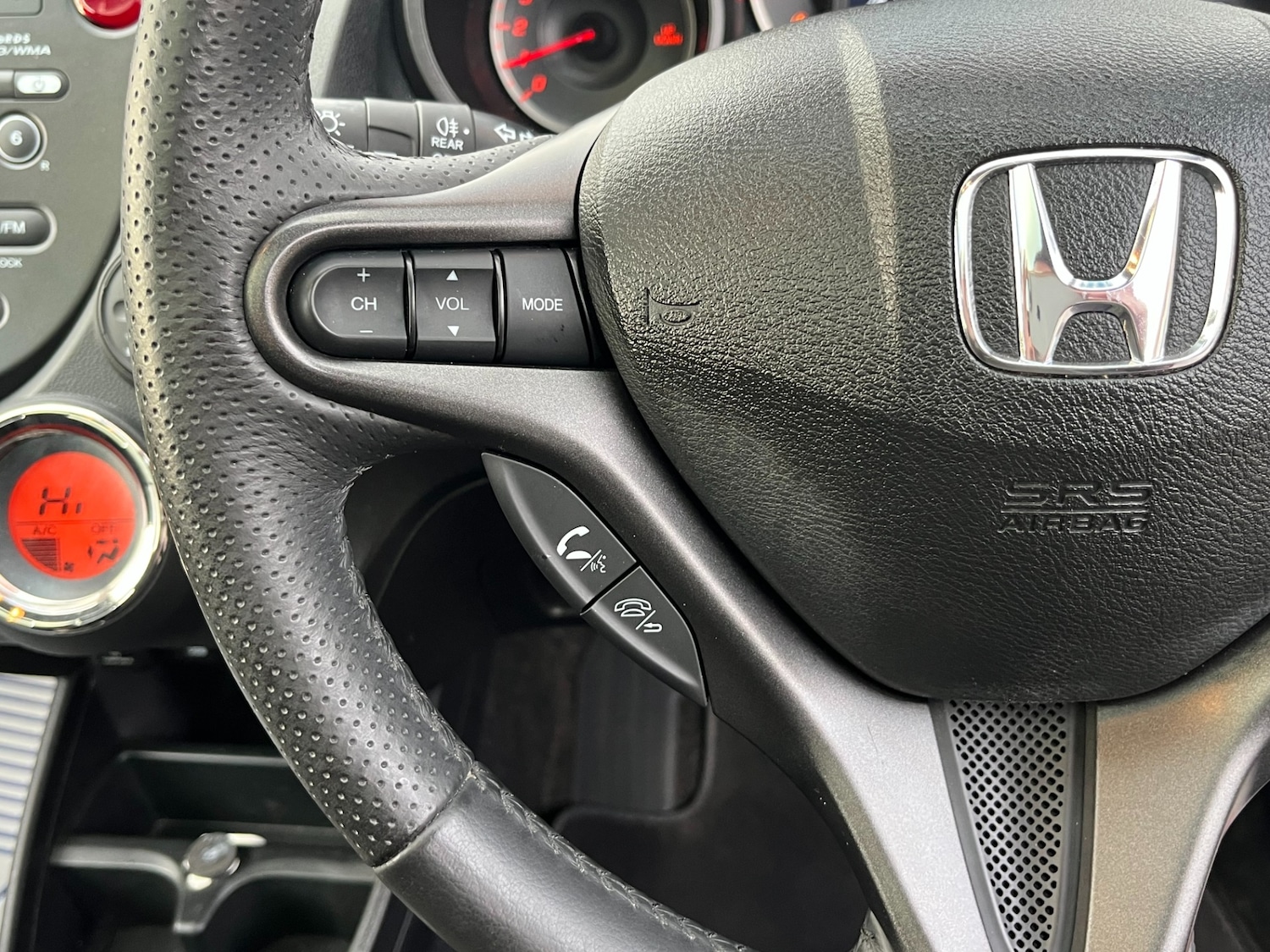 Used Honda Jazz 2012 for sale - 77070852: Photo 23