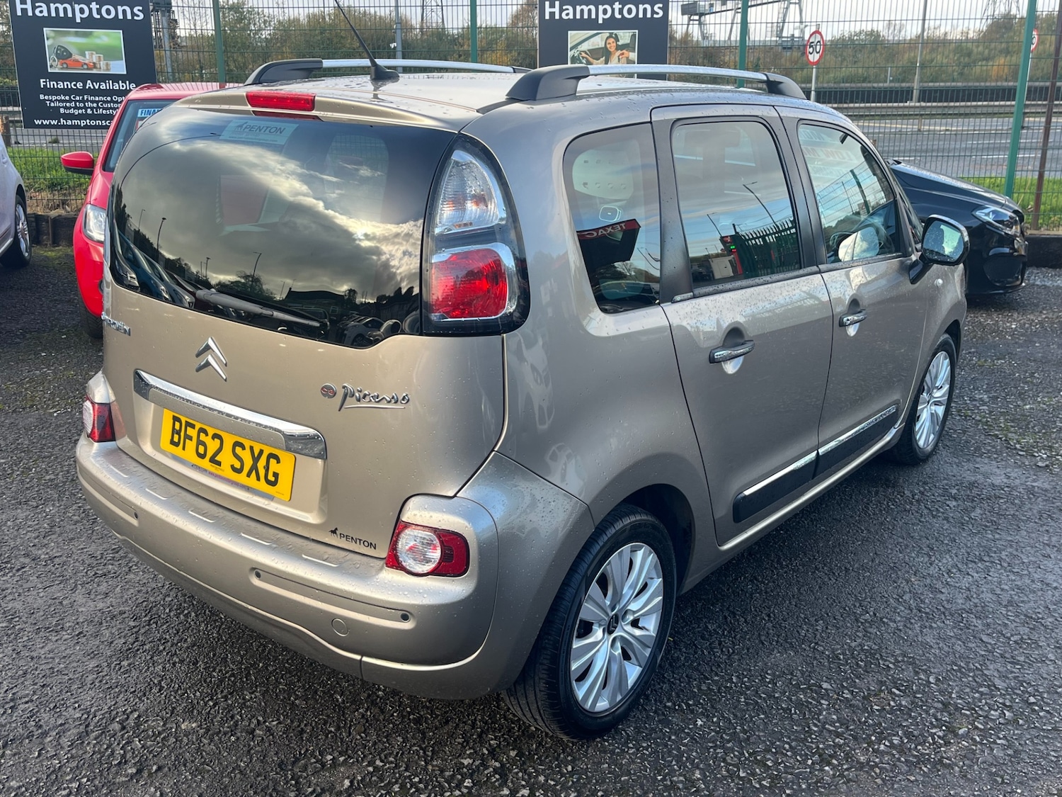 Used Citroen C3 Picasso 2012 for sale - 76444508: Photo 22