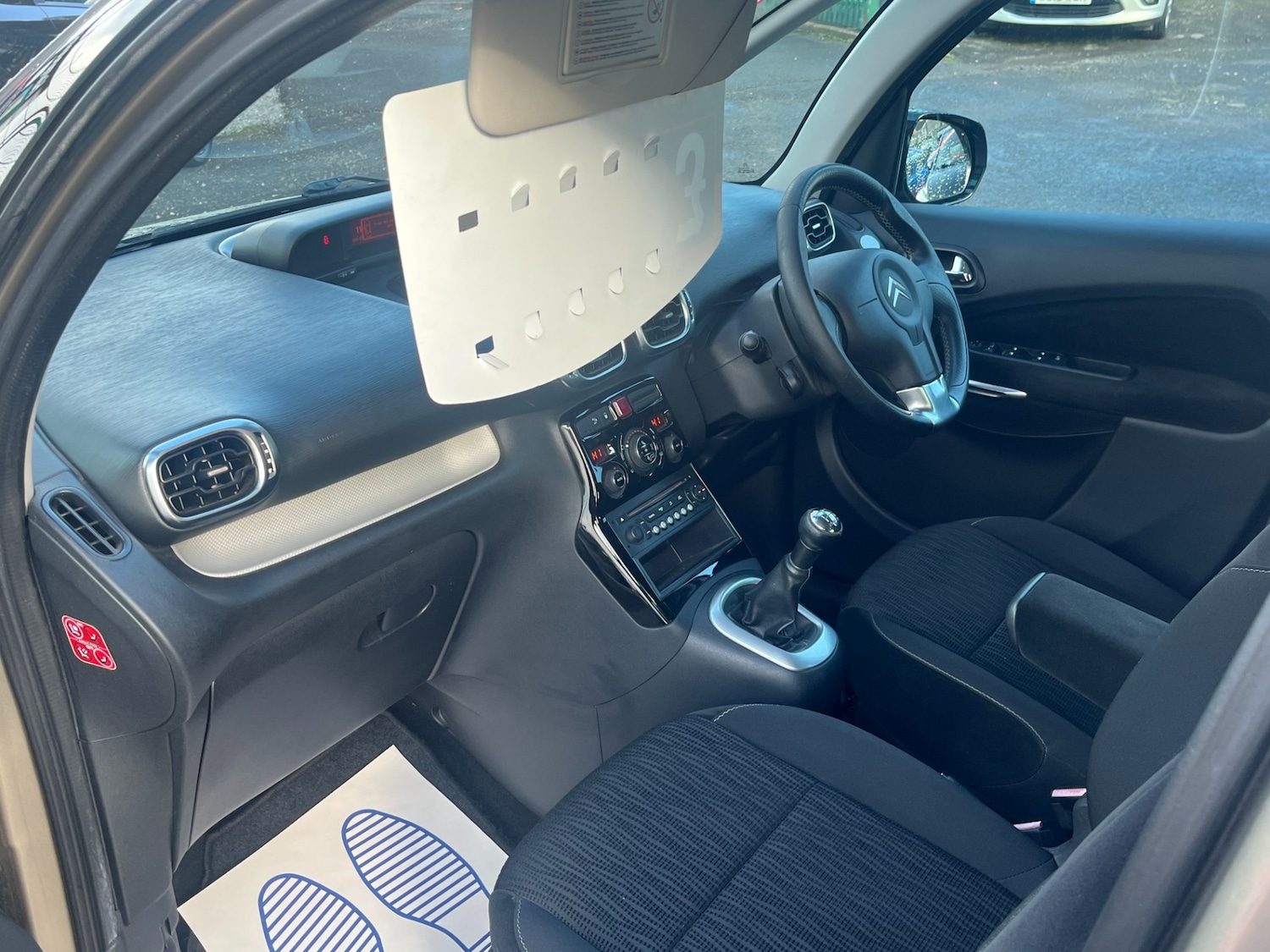 Used Citroen C3 Picasso 2012 for sale - 76444508: Photo 29