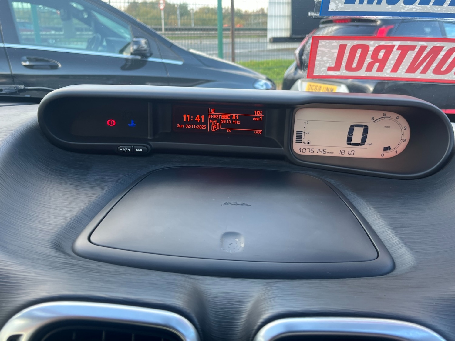 Used Citroen C3 Picasso 2012 for sale - 76444508: Photo 38