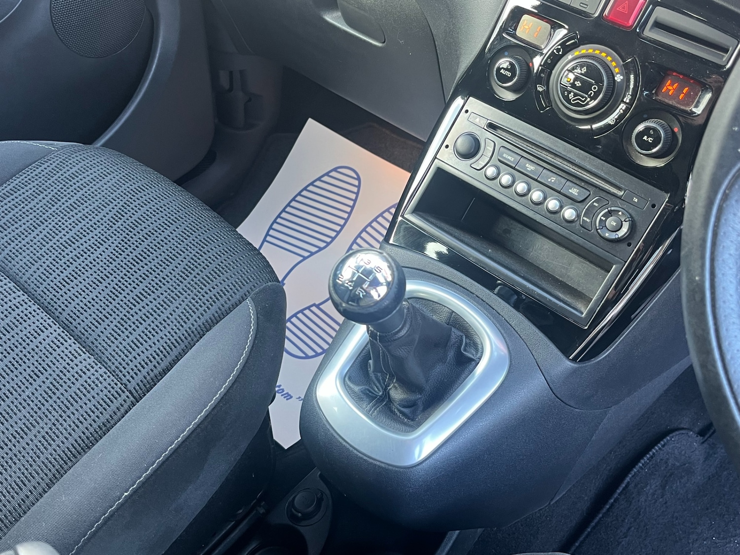 Used Citroen C3 Picasso 2012 for sale - 76444508: Photo 42