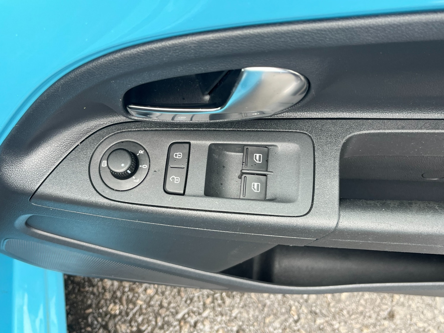 Used Volkswagen up! 2016 for sale - 76526048: Photo 10