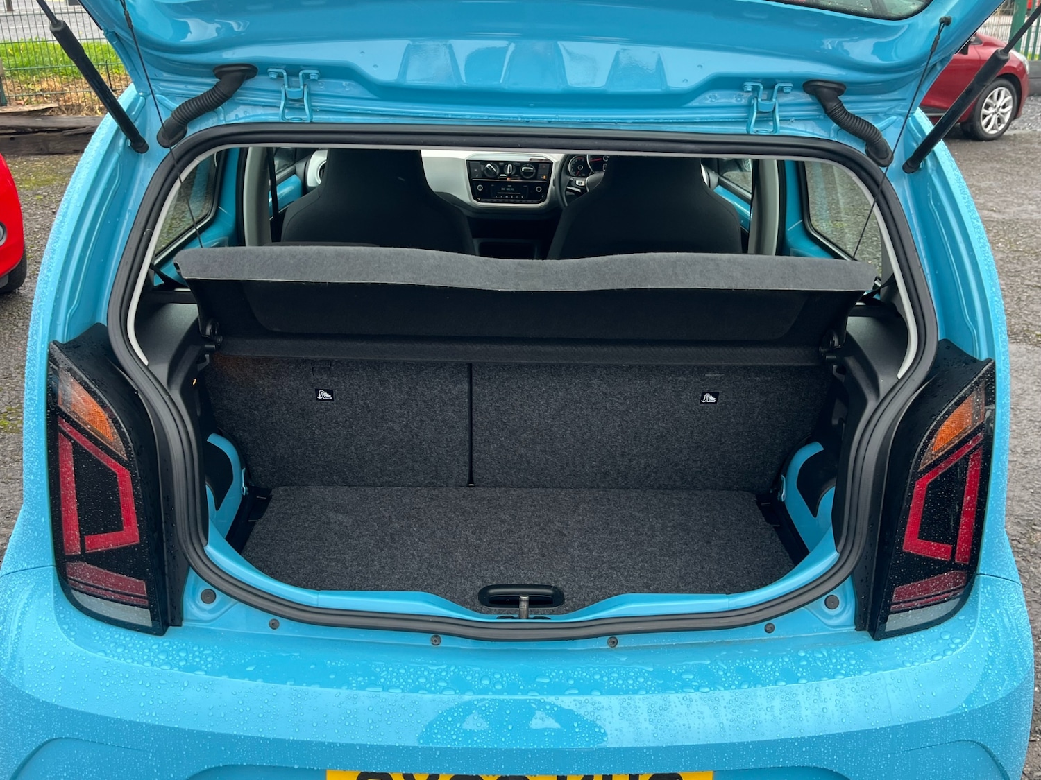 Used Volkswagen up! 2016 for sale - 76526048: Photo 21