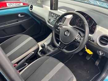 Used Volkswagen up! 2016 for sale - 76526048: Photo