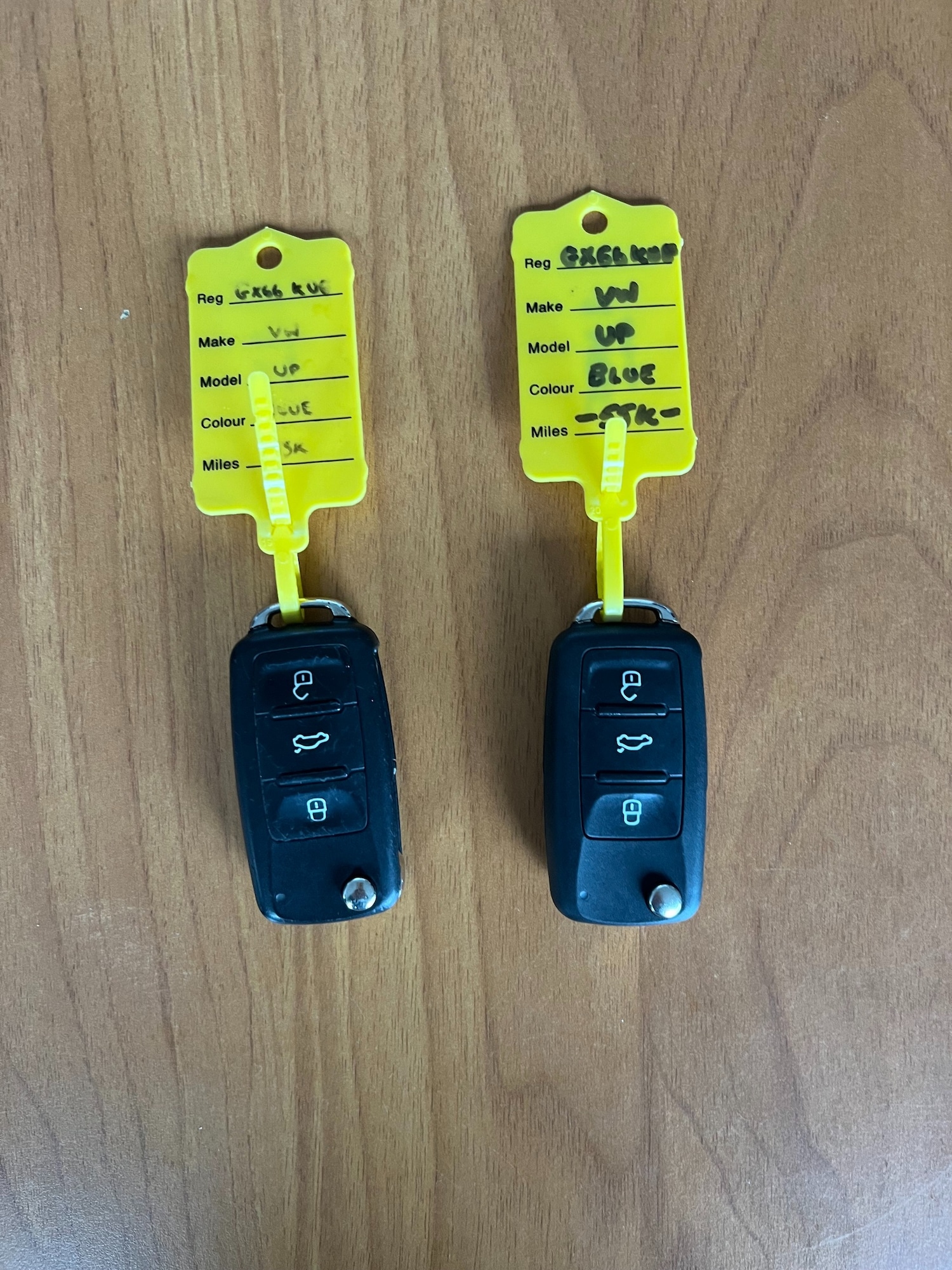 Used Volkswagen up! 2016 for sale - 76526048: Photo 42