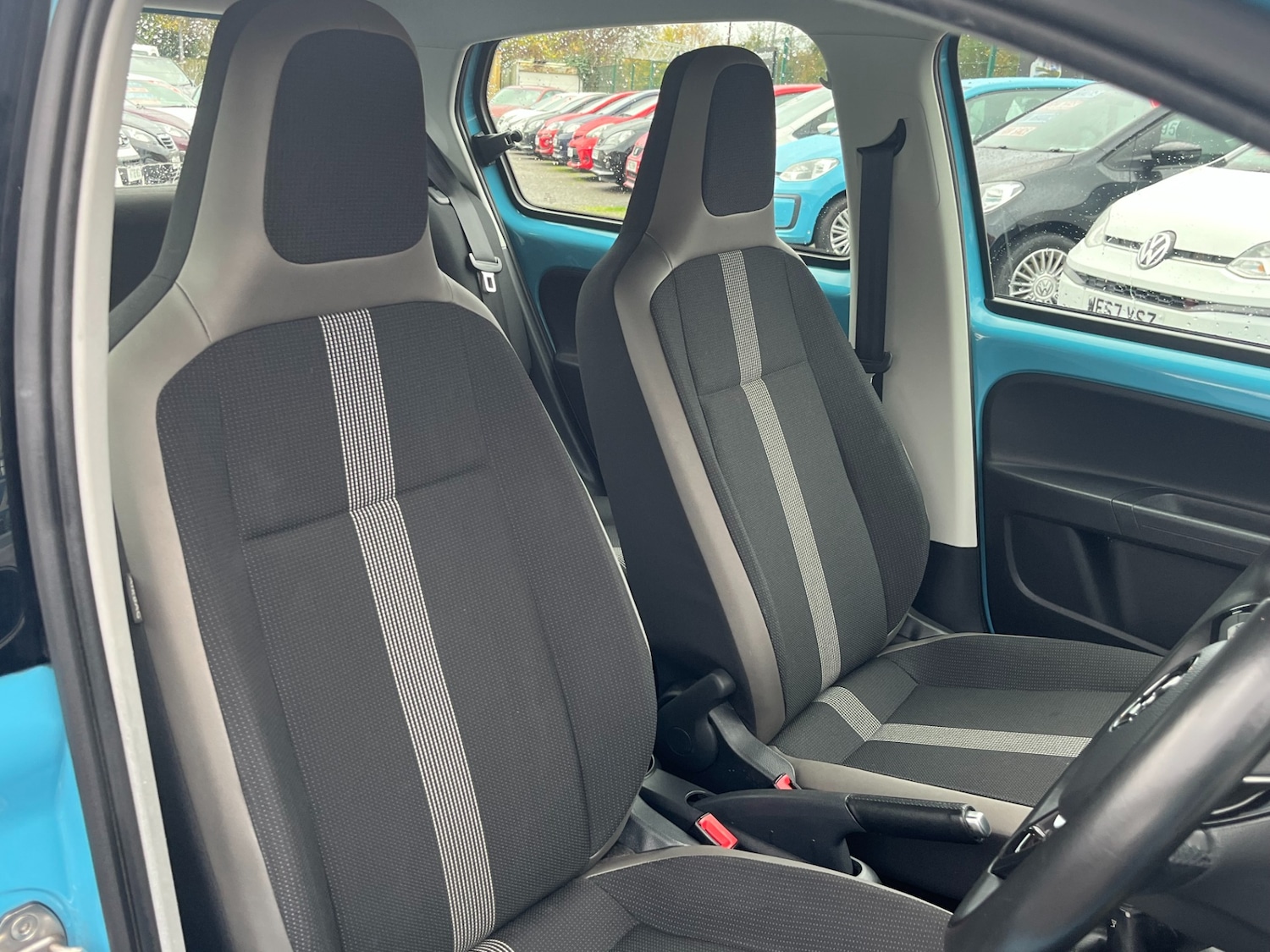 Used Volkswagen up! 2016 for sale - 76526048: Photo 8