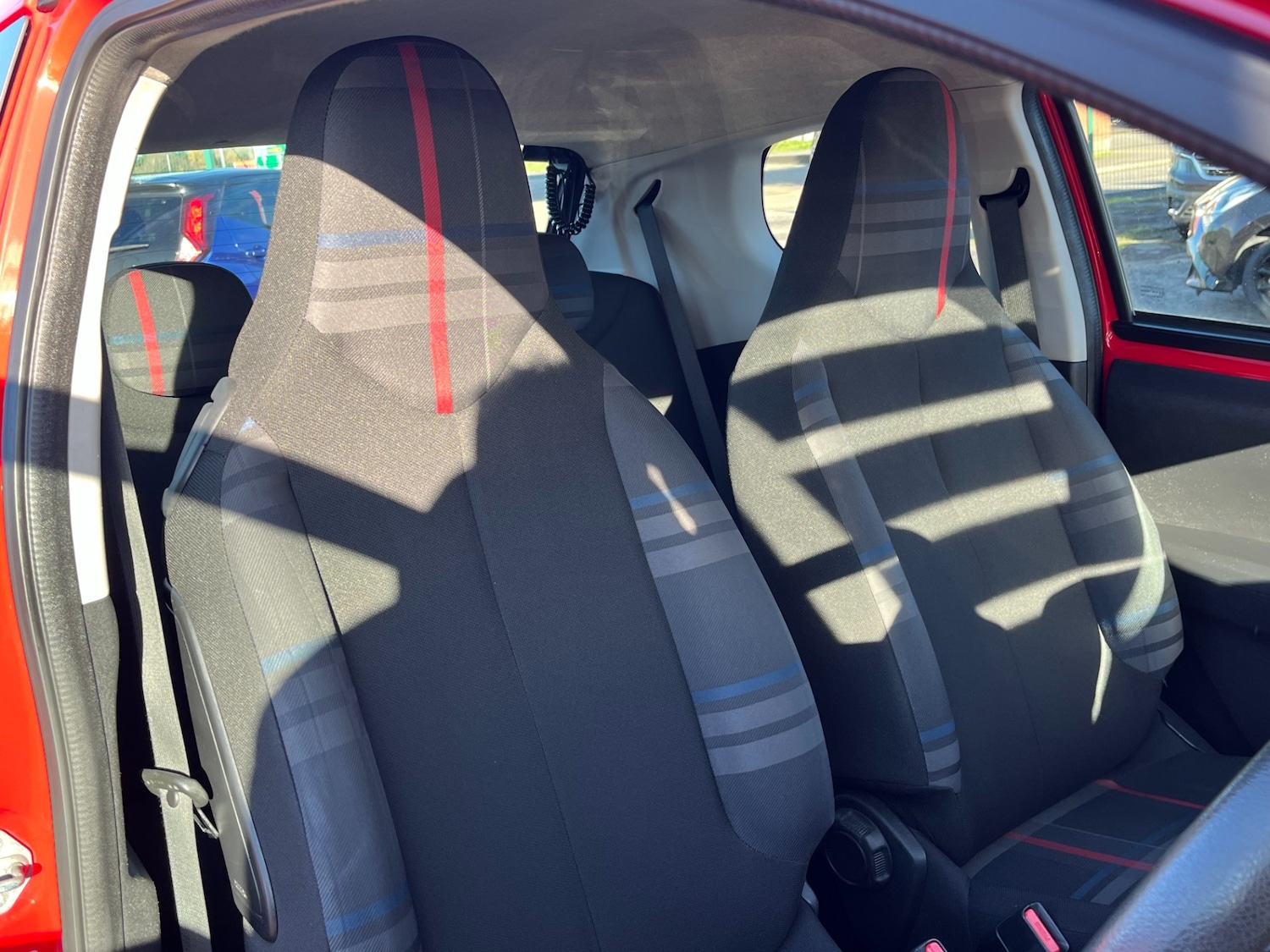 Used Peugeot 108 2014 for sale - 76627032: Photo 20