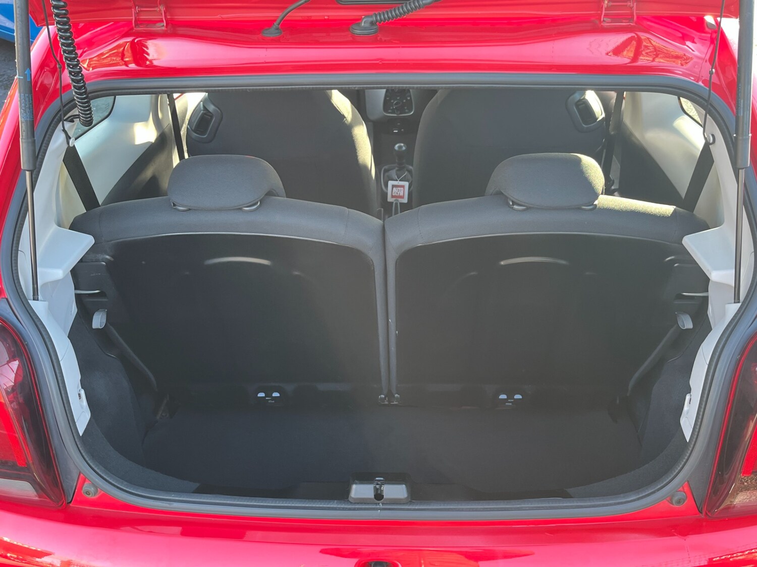 Used Peugeot 108 2014 for sale - 76627032: Photo 21