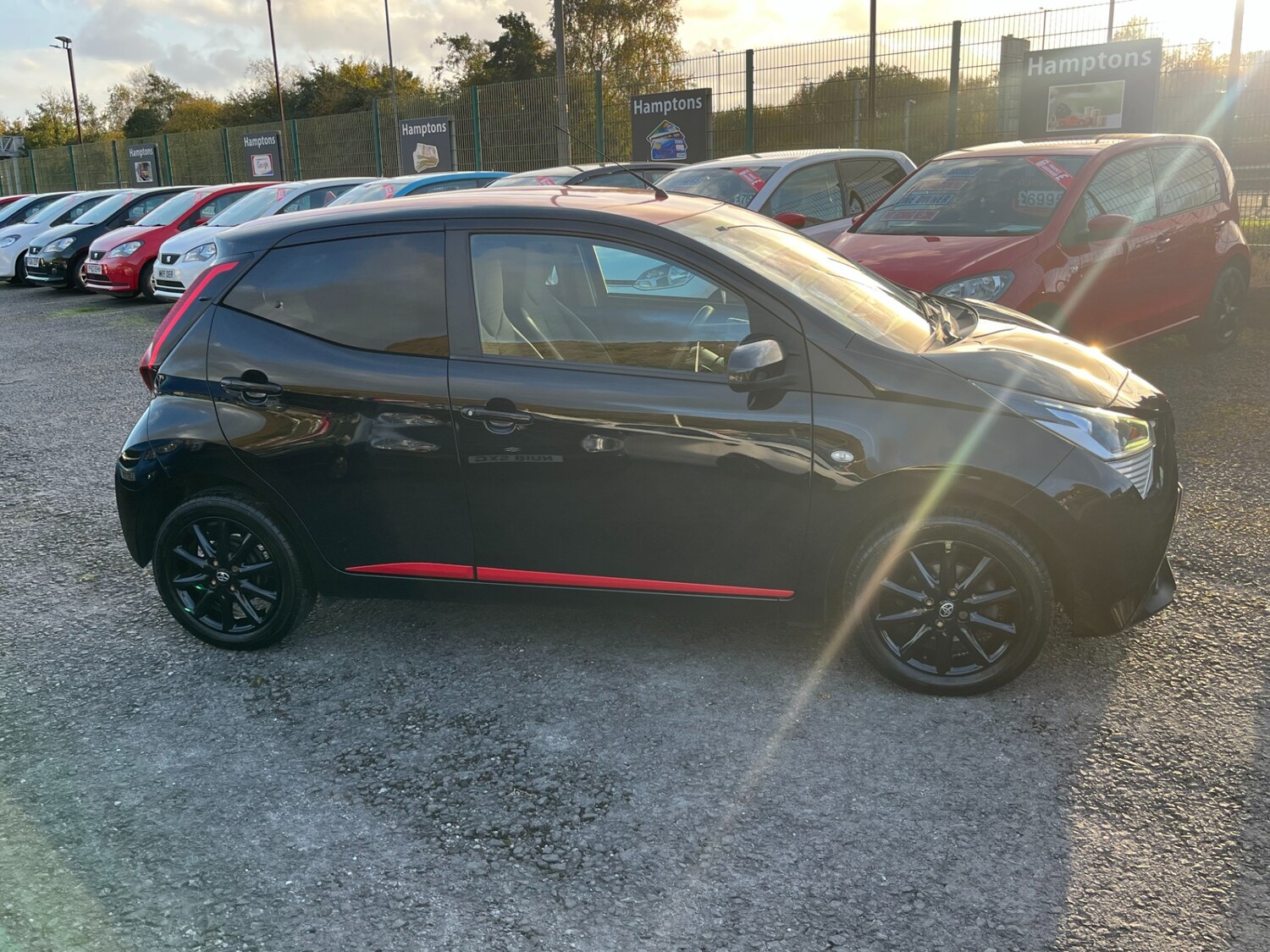 Used Toyota AYGO 2018 for sale - 76393788: Photo 11