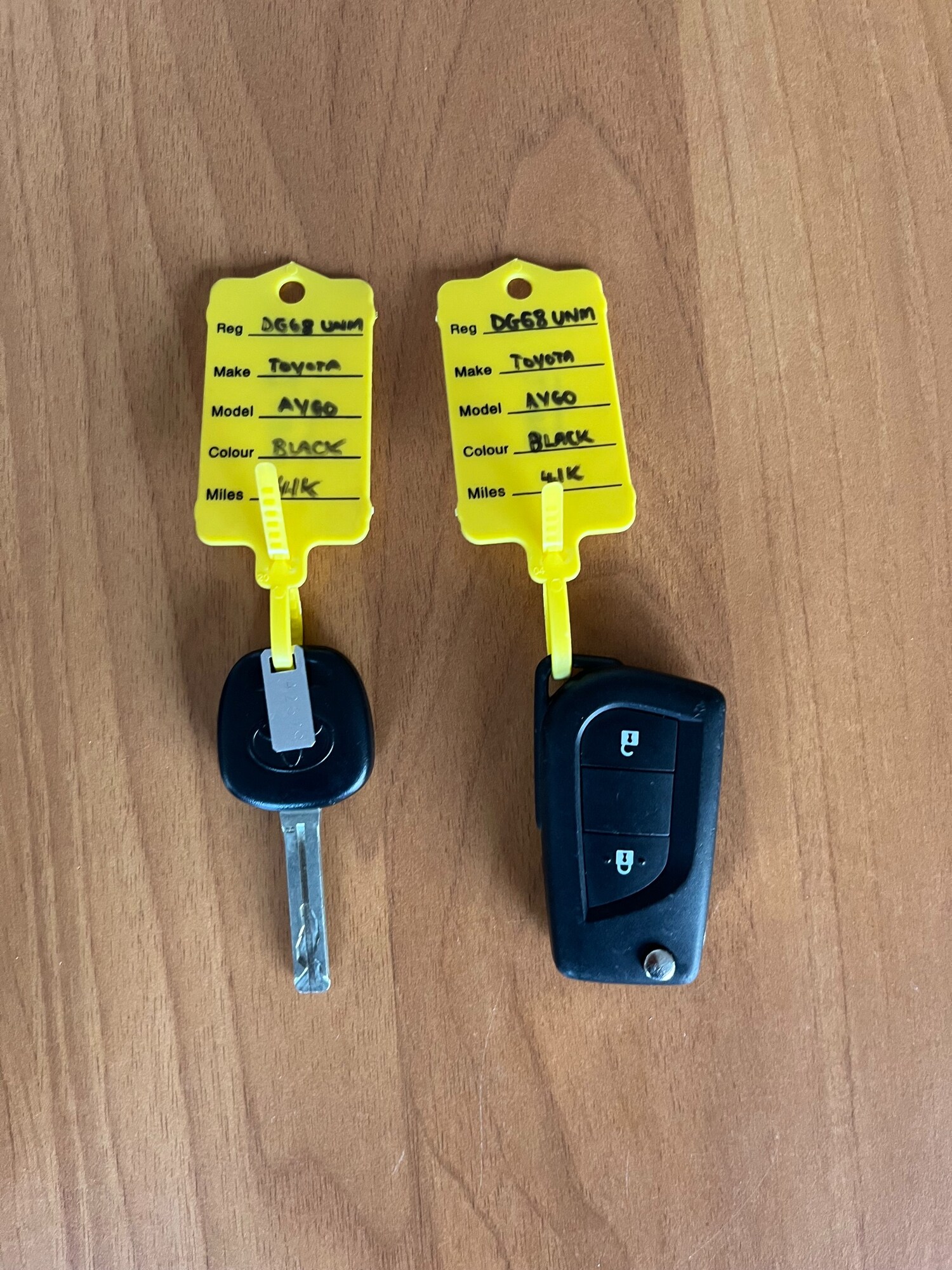 Used Toyota AYGO 2018 for sale - 76393788: Photo 22