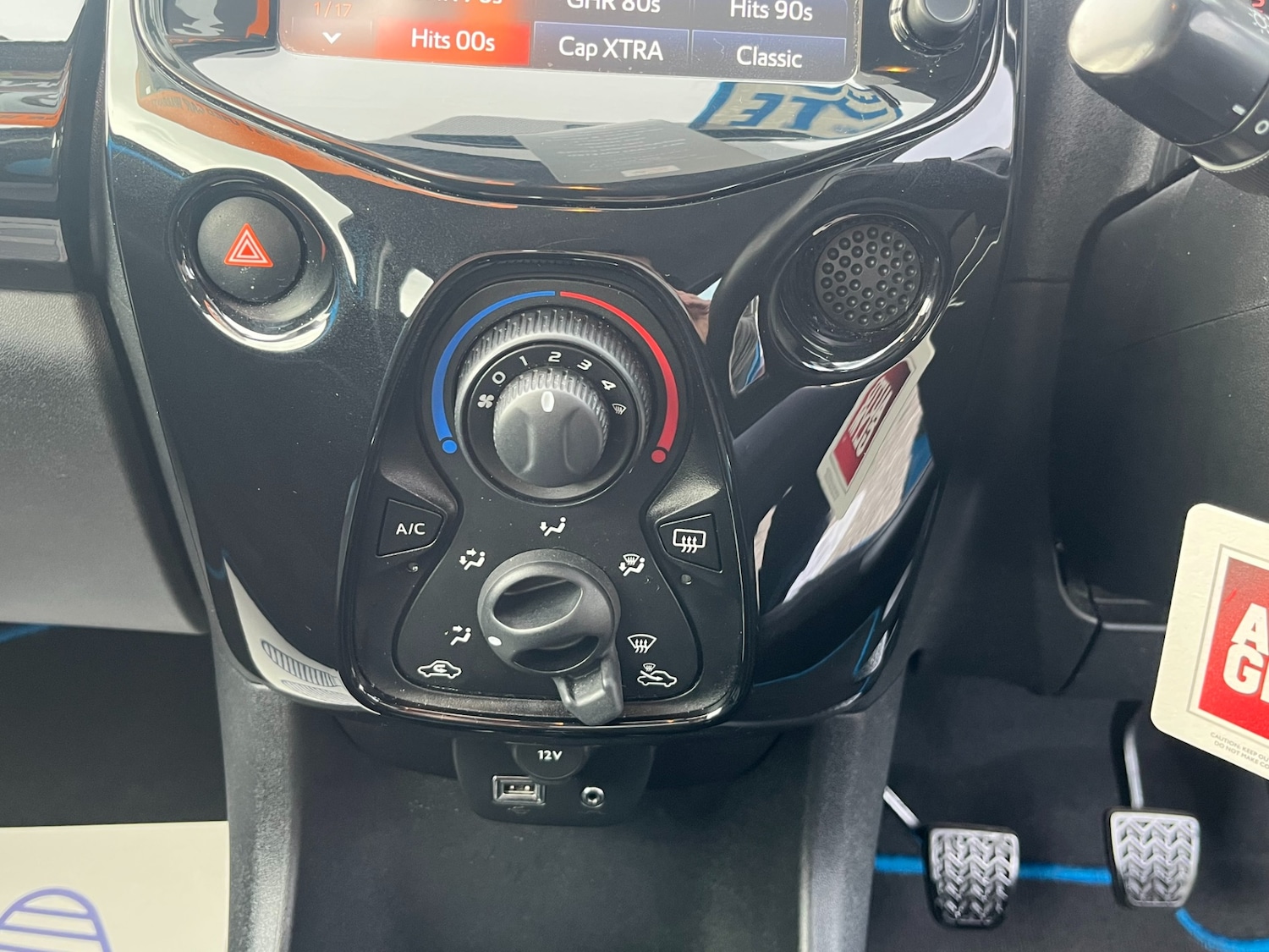 Used Toyota AYGO 2016 for sale - 76384295: Photo 31
