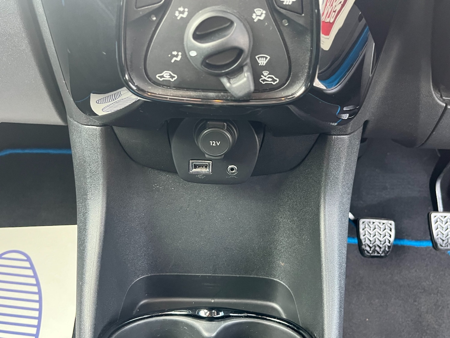 Used Toyota AYGO 2016 for sale - 76384295: Photo 38