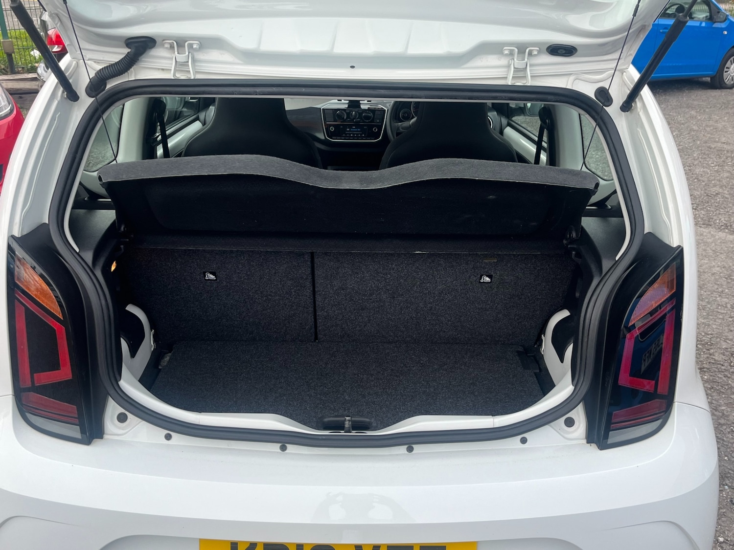 Used Volkswagen up! 2018 for sale - 76196720: Photo 11