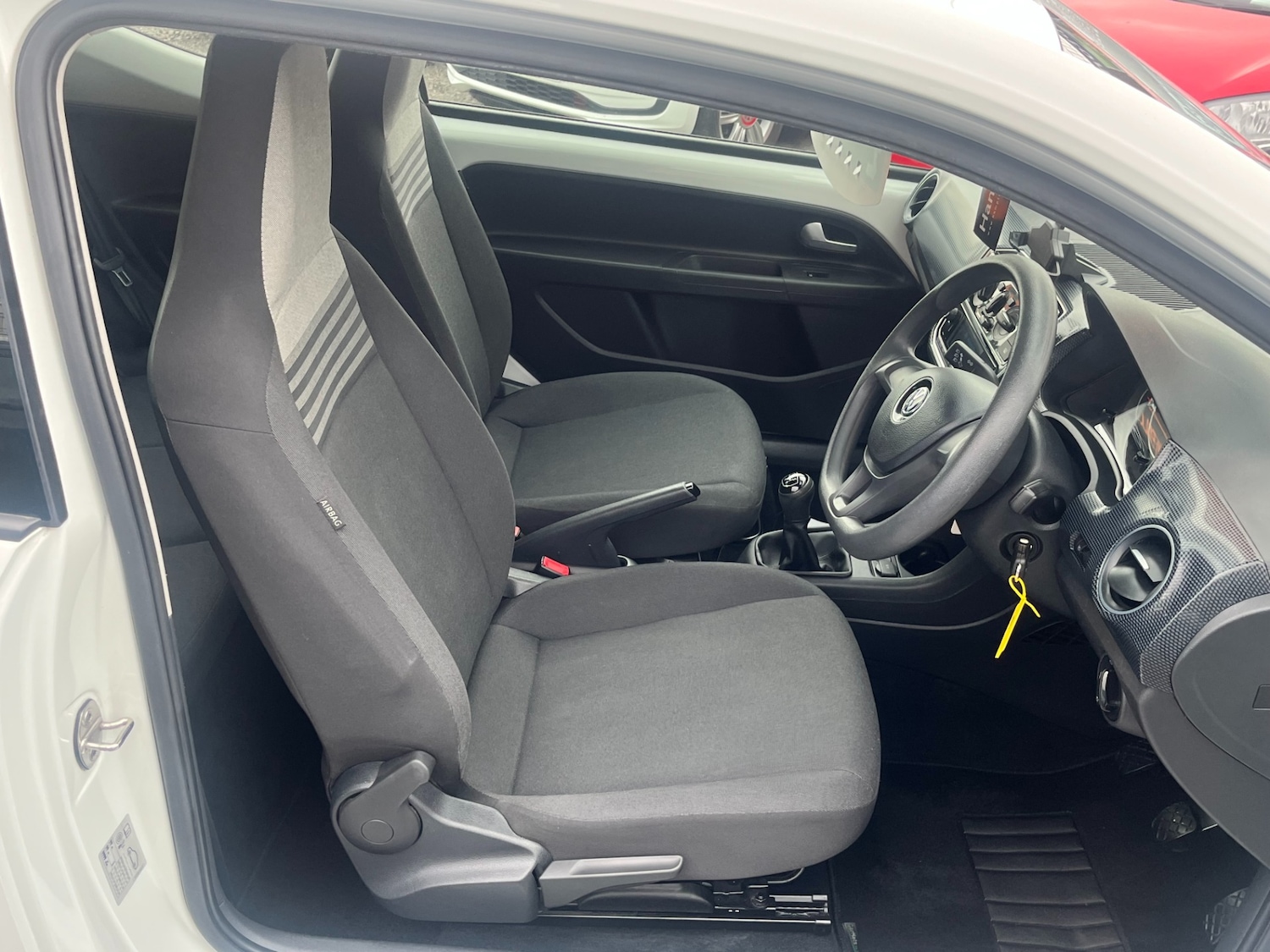 Used Volkswagen up! 2018 for sale - 76196720: Photo 6