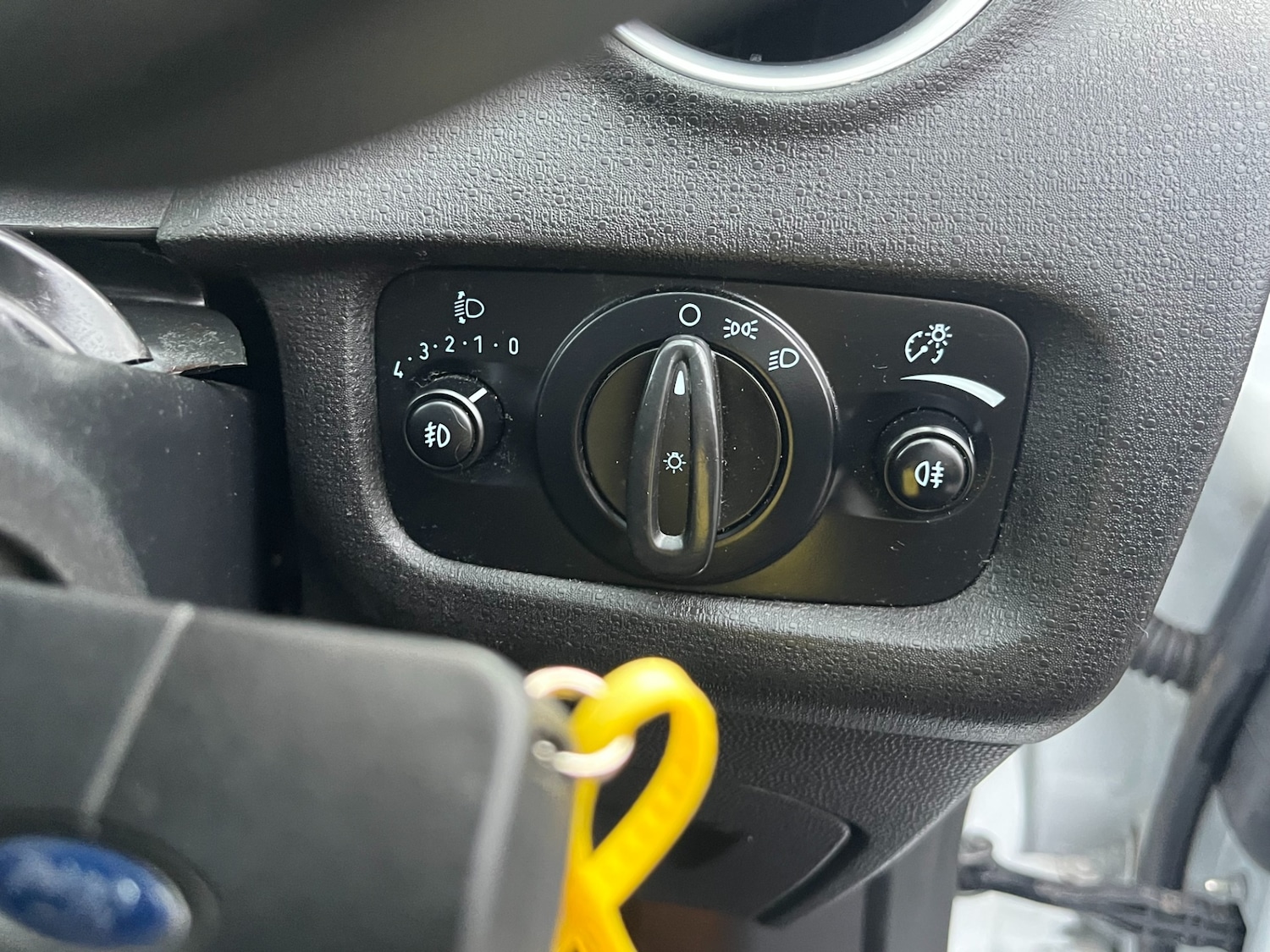 Used Ford Fiesta 2015 for sale - 77318678: Photo 13