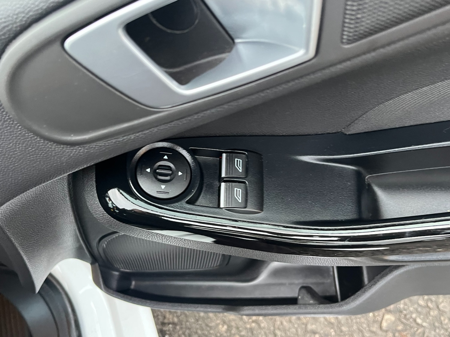 Used Ford Fiesta 2015 for sale - 77318678: Photo 32