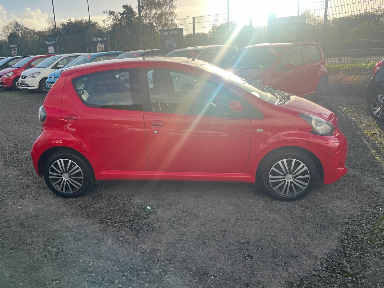 Used Toyota AYGO 2014 for sale - 76780539: Photo 10