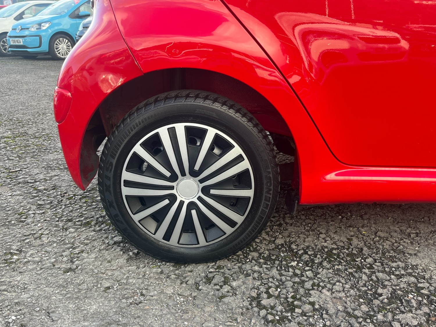 Used Toyota AYGO 2014 for sale - 76780539: Photo 4