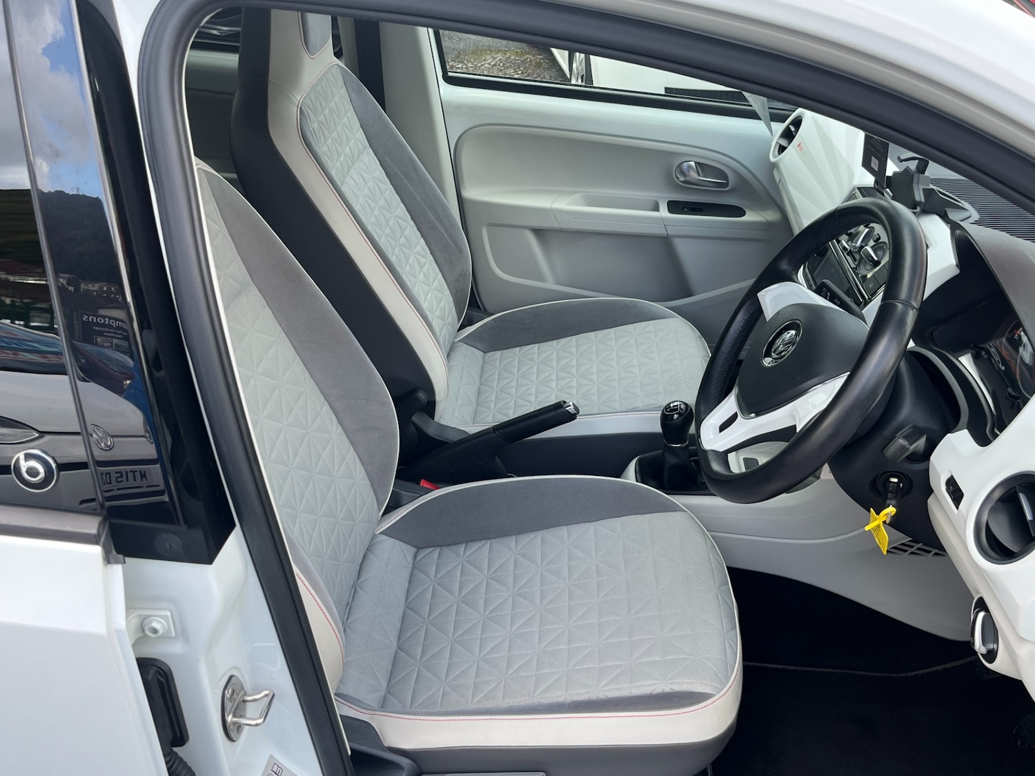 Used Volkswagen up! 2017 for sale - 76249280: Photo 7