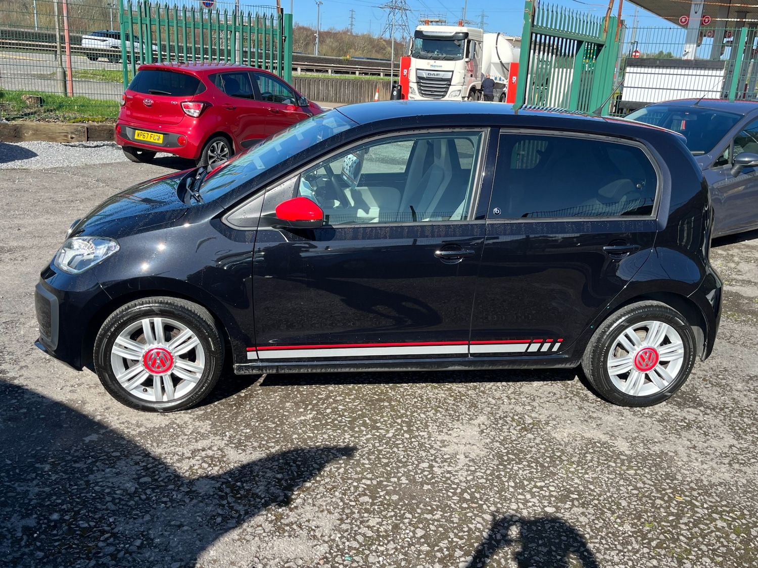 Used Volkswagen up! 2017 for sale - 77950947: Photo 10
