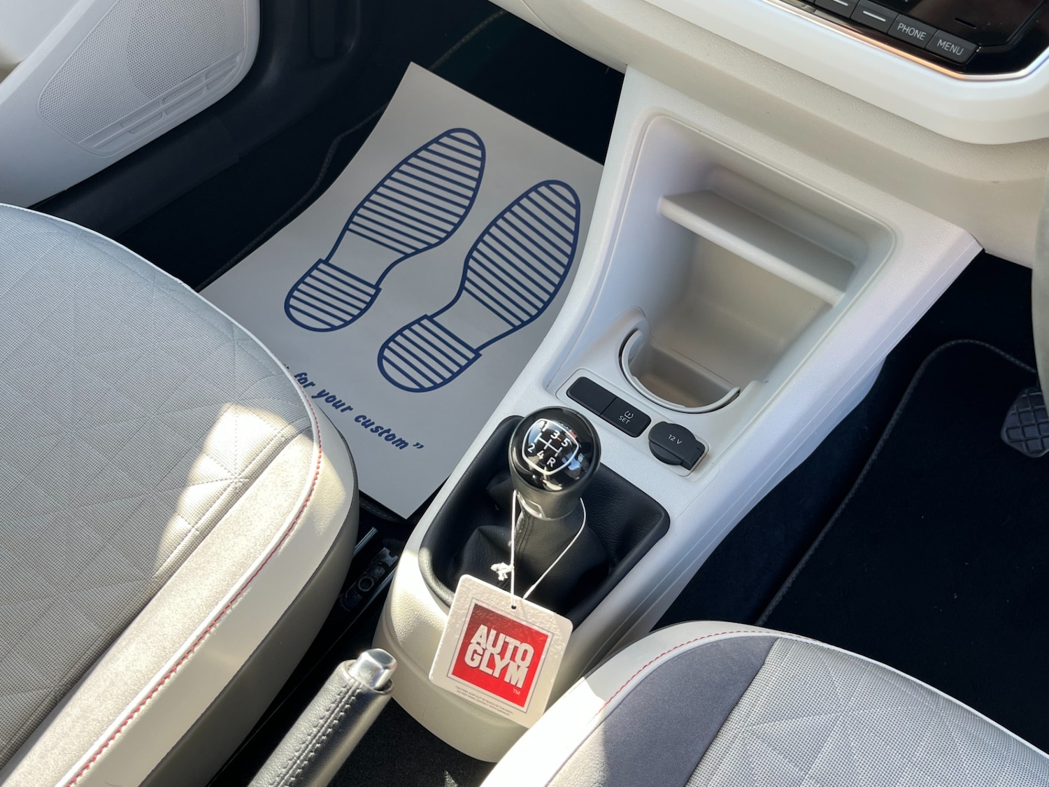 Used Volkswagen up! 2017 for sale - 77950947: Photo 32