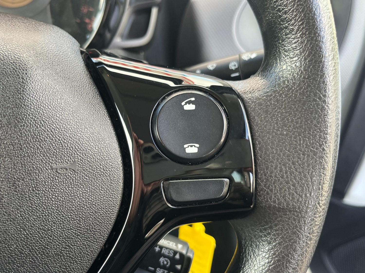 Used Peugeot 108 2018 for sale - 76518013: Photo 38