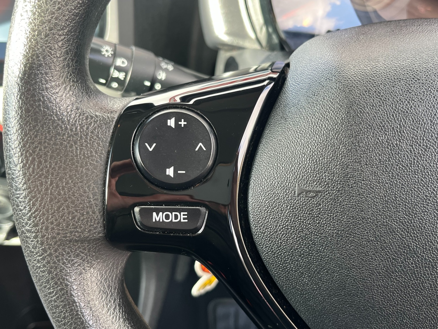 Used Peugeot 108 2018 for sale - 76518013: Photo 40