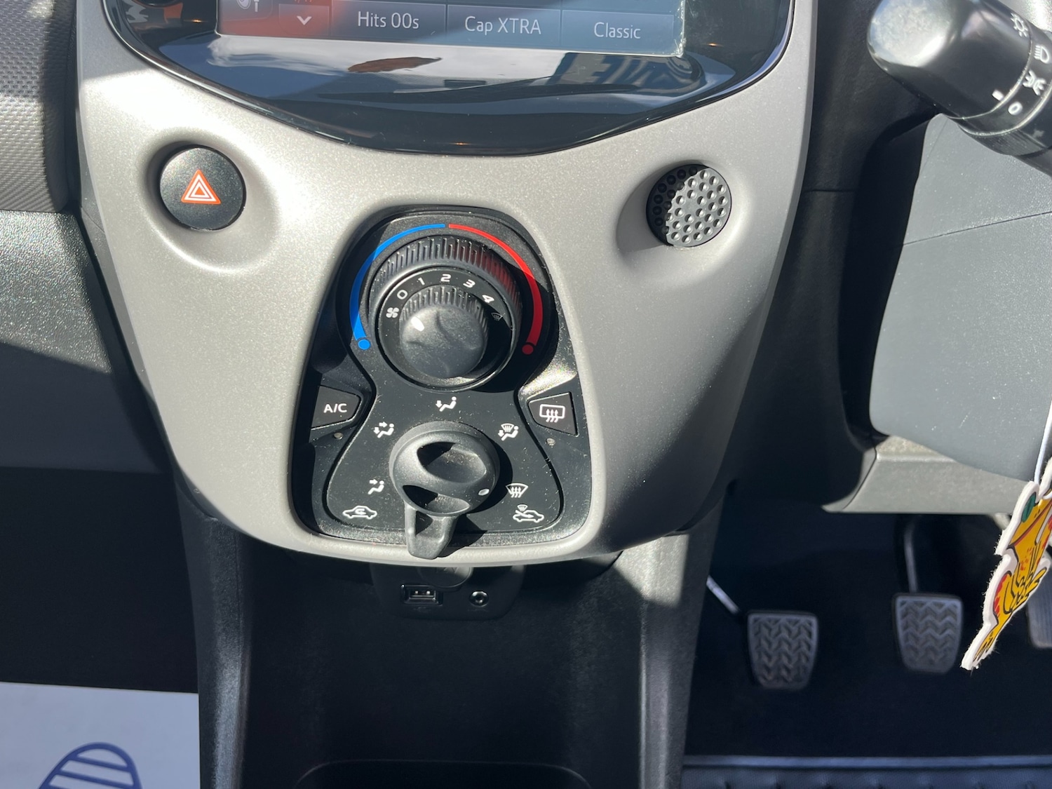 Used Peugeot 108 2018 for sale - 76518013: Photo 42