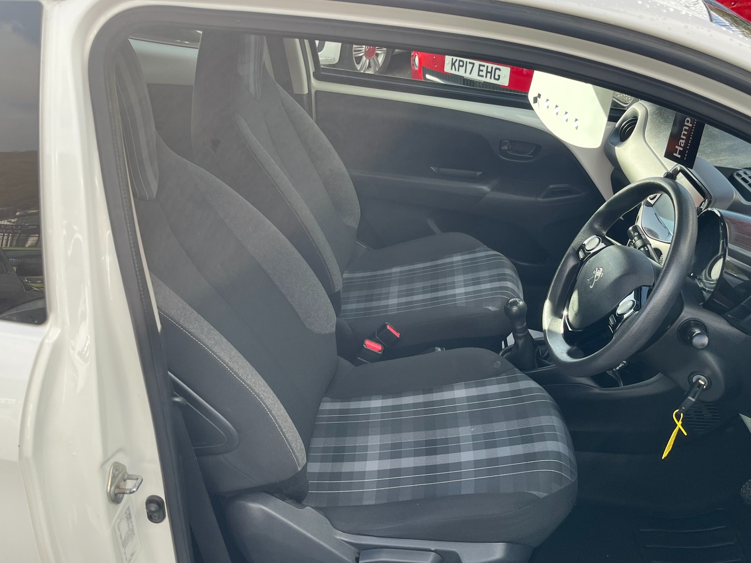 Used Peugeot 108 2018 for sale - 76518013: Photo 8