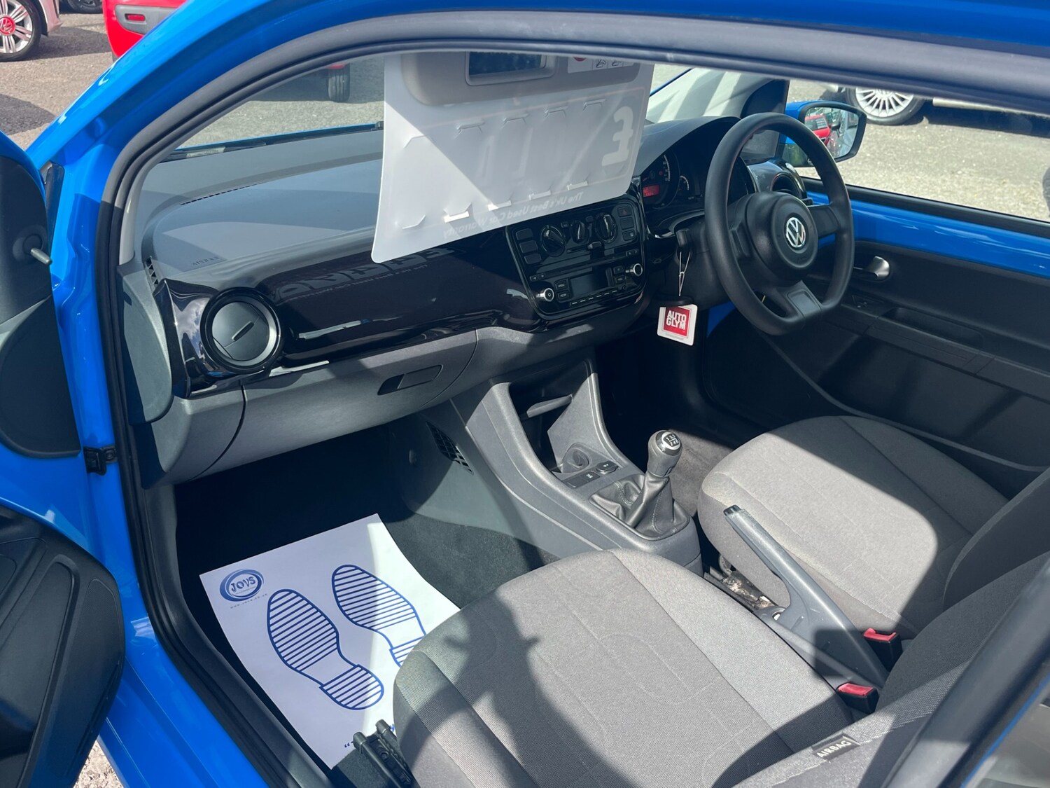 Used Volkswagen up! 2015 for sale - 76036485: Photo 11