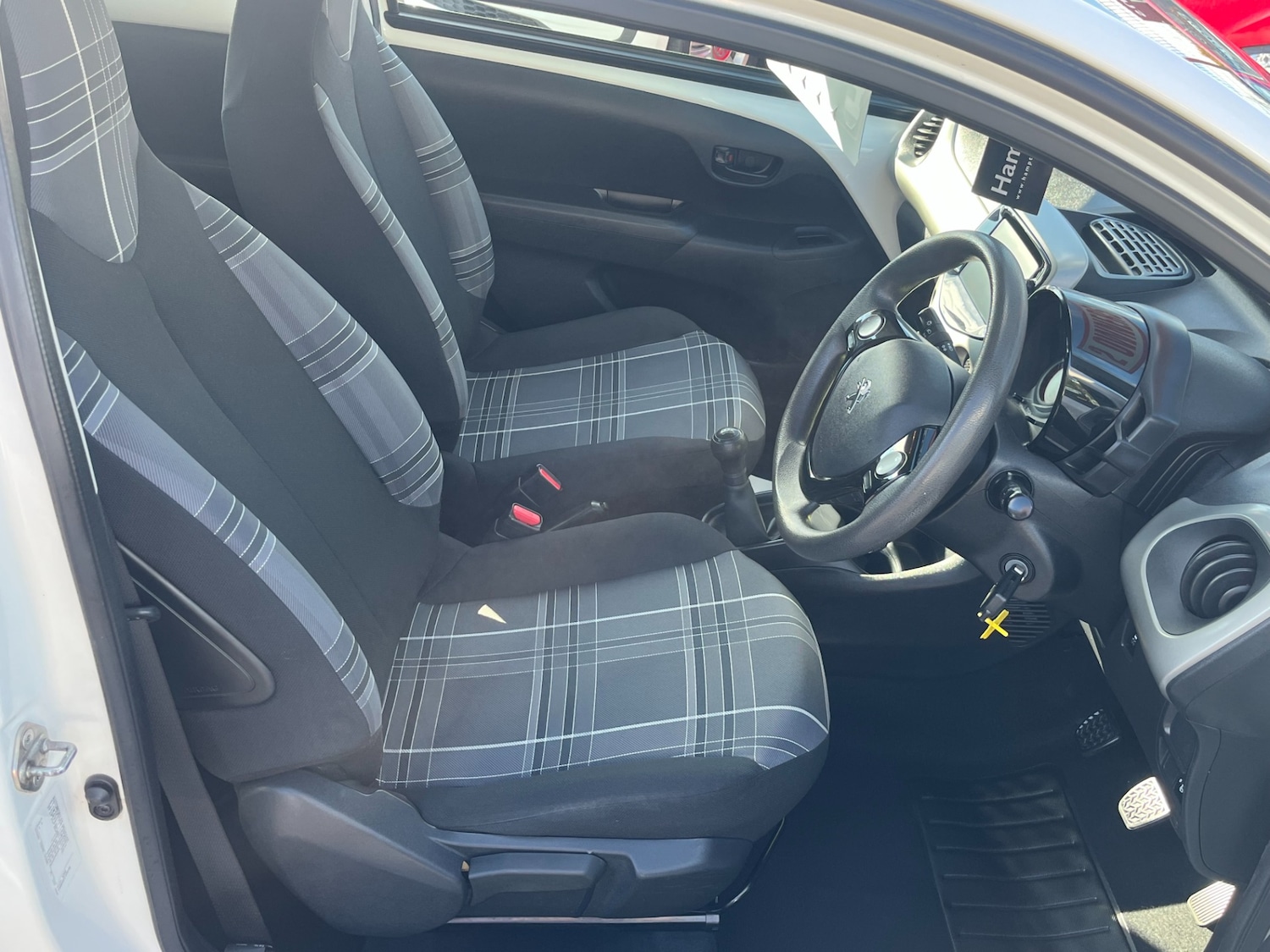 Used Peugeot 108 2017 for sale - 77284165: Photo 4