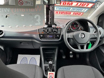 Used Volkswagen up! 2018 for sale - 77765698: Photo