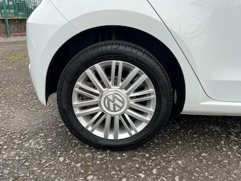 Used Volkswagen up! 2018 for sale - 77765698: Photo