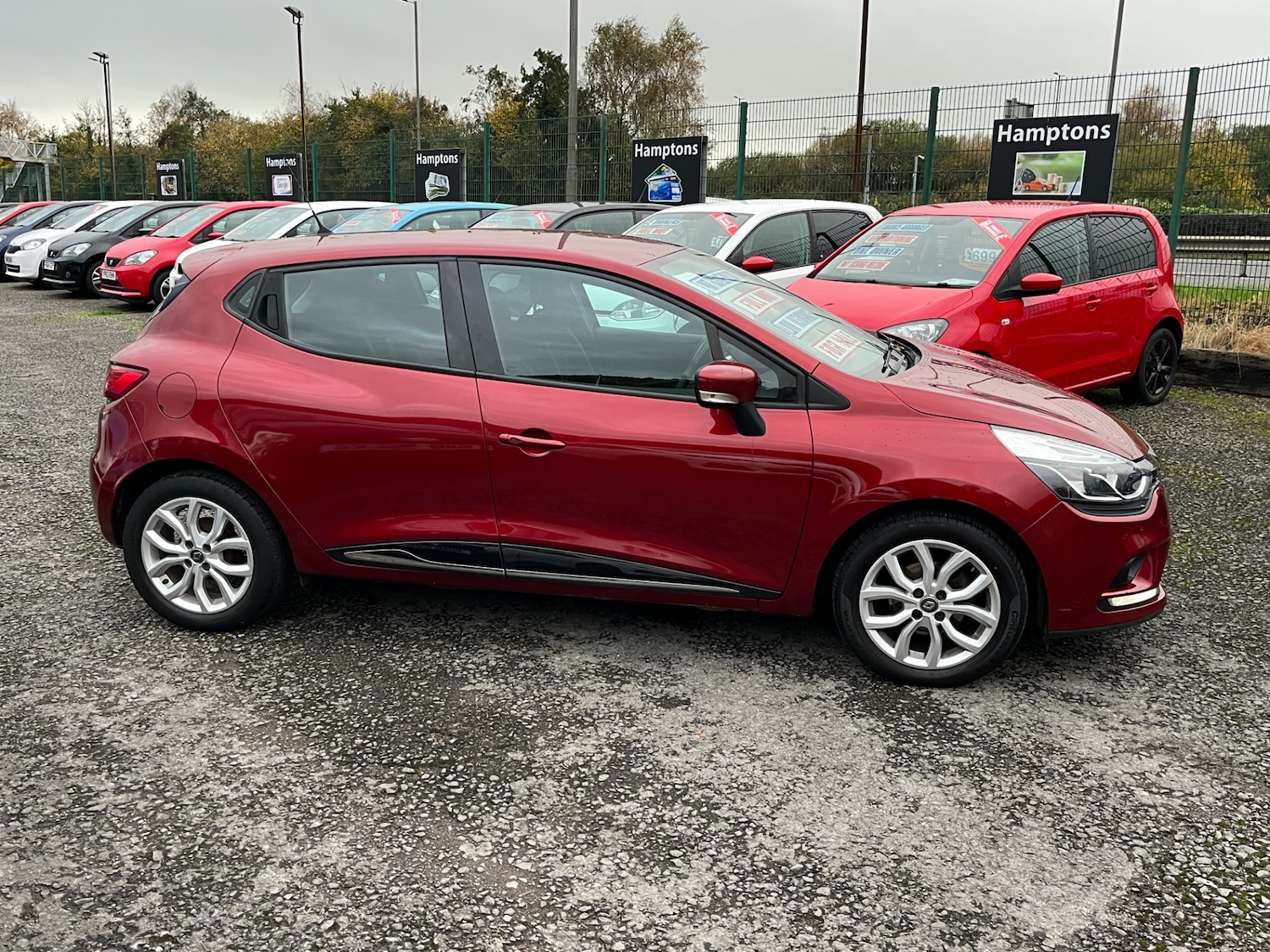 Used Renault Clio 2017 for sale - 76494937: Photo 10