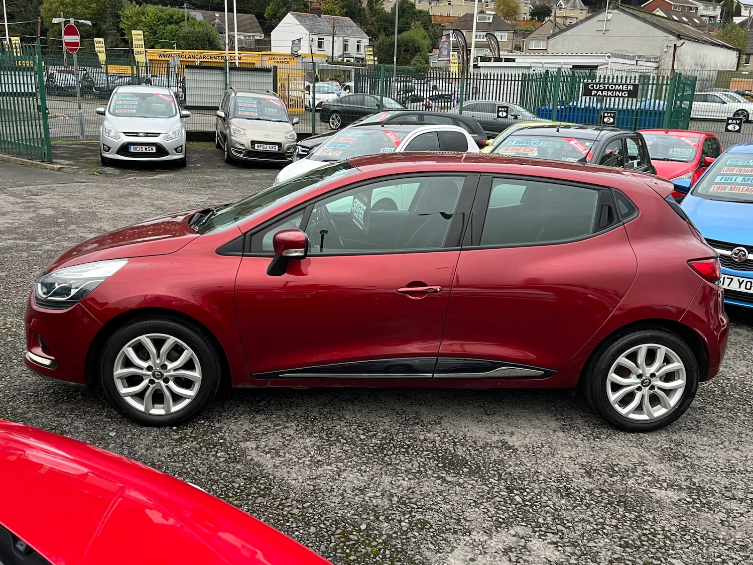 Used Renault Clio 2017 for sale - 76494937: Photo 23