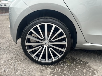 Used Volkswagen up! 2017 for sale - 78267921: Photo