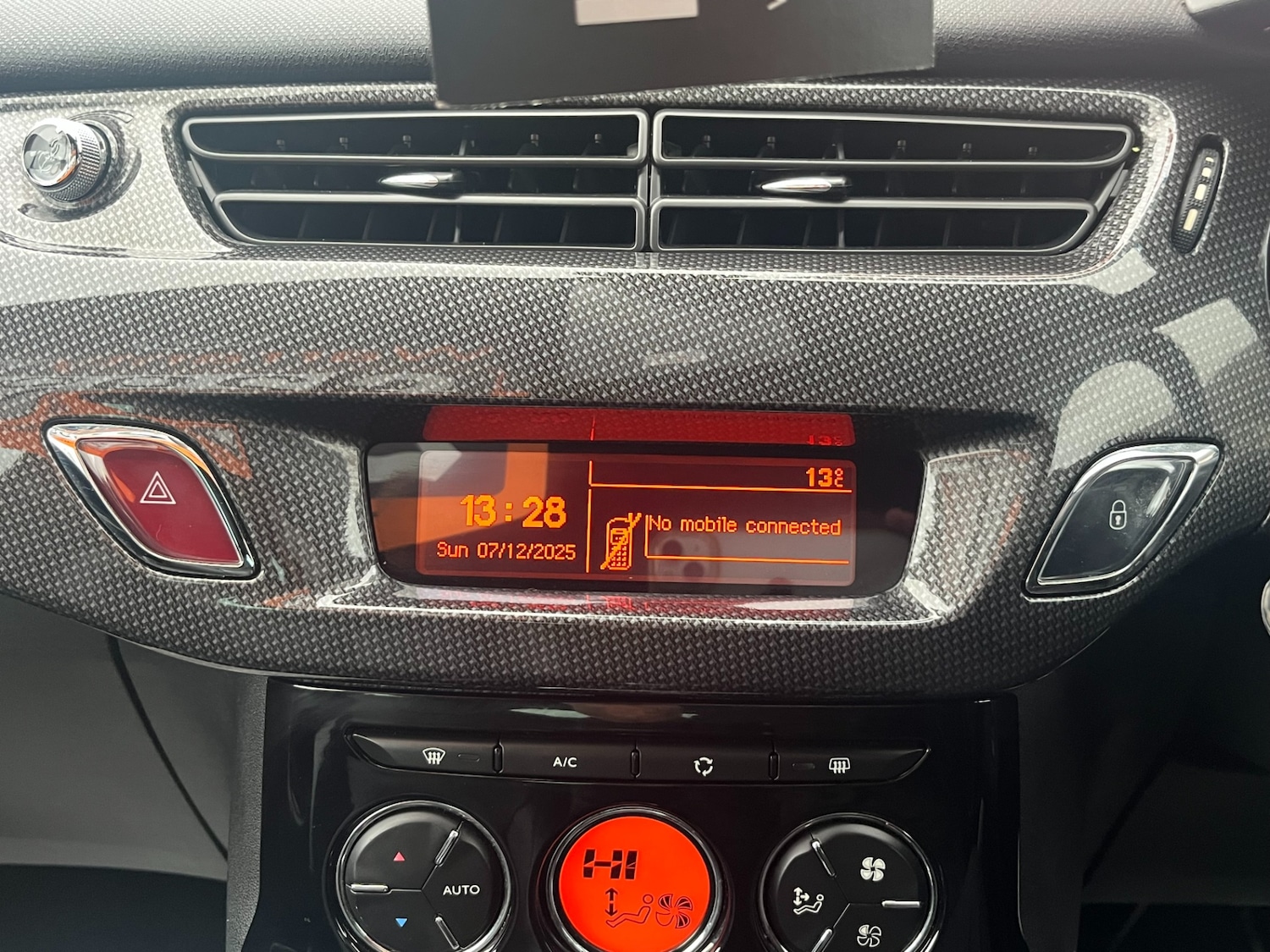 Used Citroen DS3 2012 for sale - 76862036: Photo 9