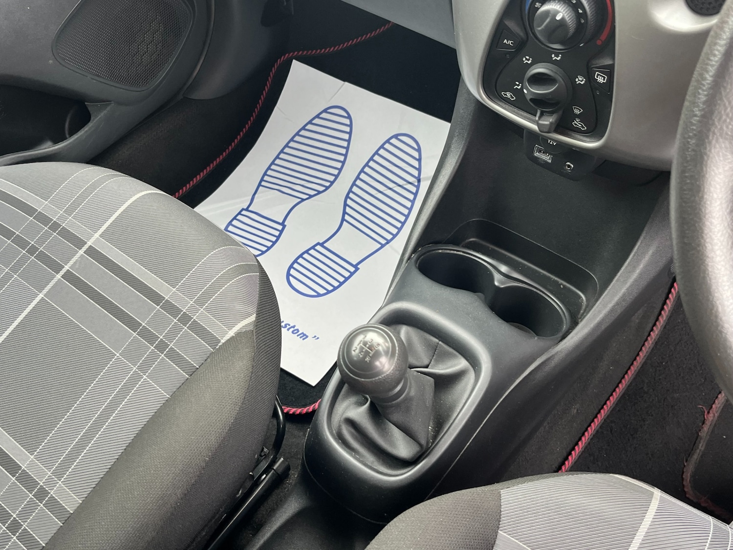 Used Peugeot 108 2016 for sale - 77532287: Photo 19