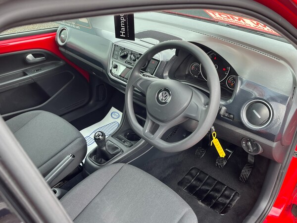 Used Volkswagen up! 2018 for sale - 75728043: Photo 3
