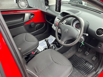 Used Peugeot 107 2012 for sale - 78885684: Photo